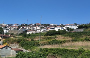 Casas rústicas en Figueiró (Santiago e Santa Cristina)