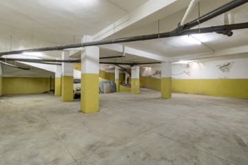 Garage in Bonfim