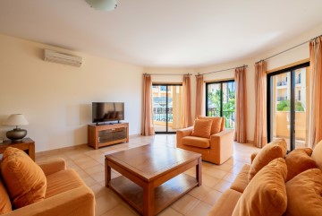 Apartment 3 Bedrooms in Odiáxere