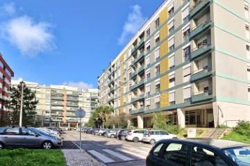 Apartment 3 Bedrooms in Belém