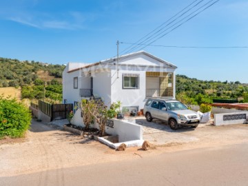Apartment 3 Bedrooms in Silves