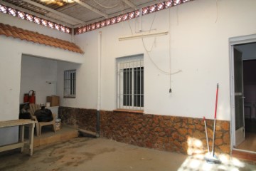 Apartment 4 Bedrooms in Las Norias