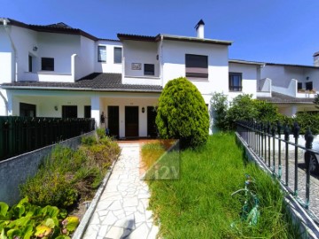 Casa á venda na Marinha Grande