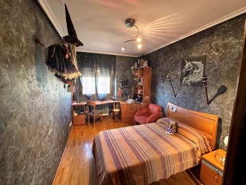 House 4 Bedrooms in Portillejo - Valdegastea