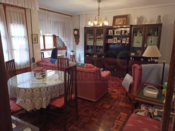Apartment 3 Bedrooms in Cenicero