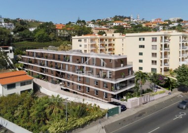 Apartamento 3 Quartos em Santo António