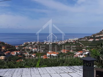 Apartment 3 Bedrooms in Câmara de Lobos