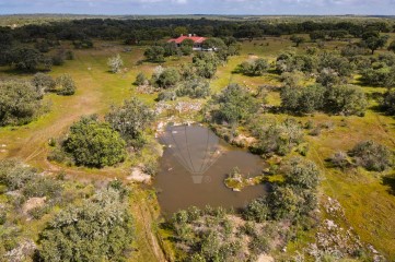 Casas rústicas 4 Habitaciones en Évora (São Mamede, Sé, São Pedro e Santo Antão)