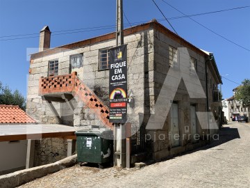 Maison 3 Chambres à Vila Cova do Covelo/Mareco