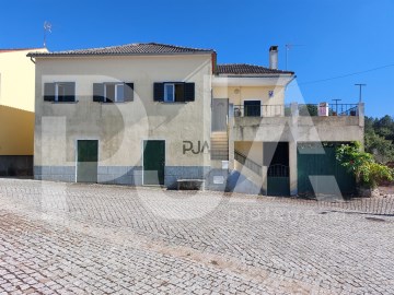 Casa o chalet 4 Habitaciones en Algodres