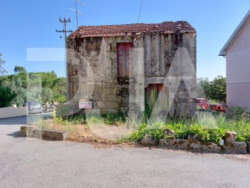 Quintas e casas rústicas 1 Quarto em Fornos de Maceira Dão