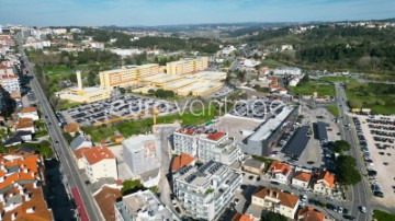 Piso 3 Habitaciones en Leiria, Pousos, Barreira e Cortes