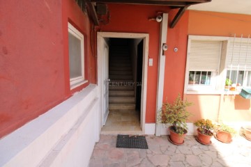 House 3 Bedrooms in Oeiras e São Julião da Barra, Paço de Arcos e Caxias