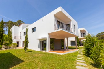 Maison 3 Chambres à Colares