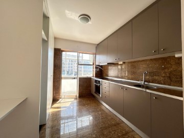 Appartement 3 Chambres à Póvoa de Varzim, Beiriz e Argivai