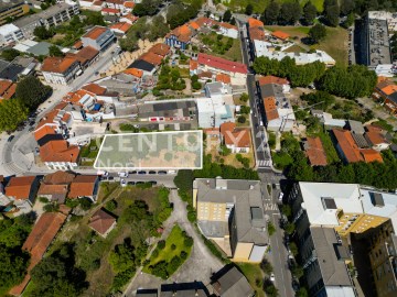 Terreno em Caldelas