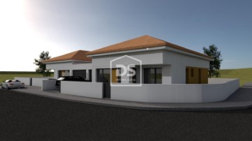 House 2 Bedrooms in Milagres