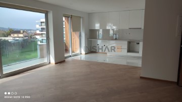 Apartment 2 Bedrooms in Real, Dume e Semelhe