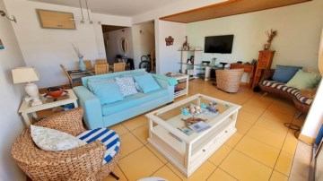 Apartamento 3 Quartos em Albufeira e Olhos de Água