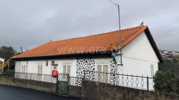 Maison 2 Chambres à Santa Maria Maior