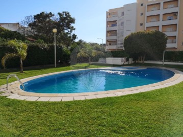 Apartment 2 Bedrooms in Armação de Pêra