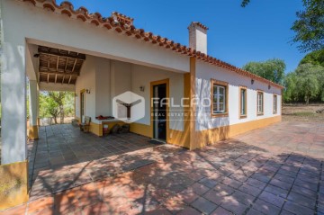 Casa o chalet 3 Habitaciones en Póvoa da Isenta