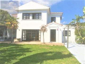 Casa o chalet 5 Habitaciones en Estepona Pueblo