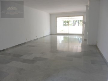 Penthouse 4 Bedrooms in San Pedro de Alcántara