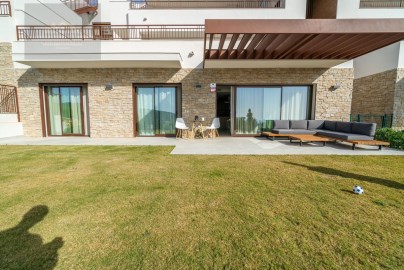 Apartment 2 Bedrooms in Istán