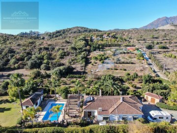 Casas rústicas 6 Habitaciones en Estepona Pueblo