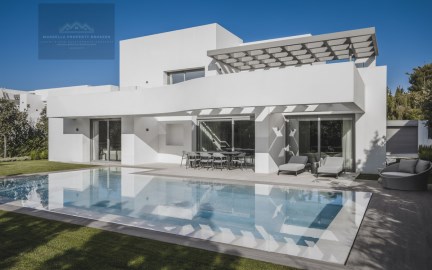 House 5 Bedrooms in Benamara - Atalaya