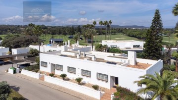 House 5 Bedrooms in Sotogrande Costa