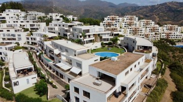 Ático 3 Habitaciones en Rio Real-Los Monteros