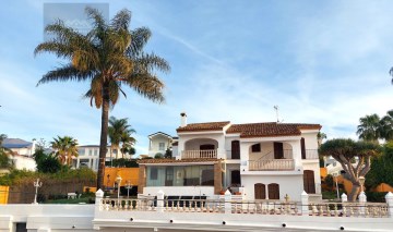 Casa o chalet 5 Habitaciones en Estepona Pueblo