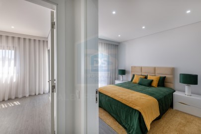 Apartamento 2 Quartos em Quelfes