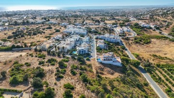 Terreno em Albufeira e Olhos de Água