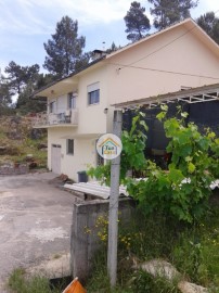 House 3 Bedrooms in São Pedro do Sul, Várzea e Baiões