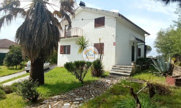 House 3 Bedrooms in Mangualde, Mesquitela e Cunha Alta