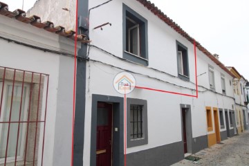 Maison 2 Chambres à Évora (São Mamede, Sé, São Pedro e Santo Antão)