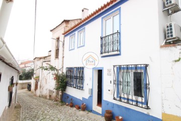 House 2 Bedrooms in Terena (São Pedro)