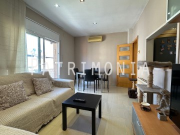 Apartment 3 Bedrooms in Centre