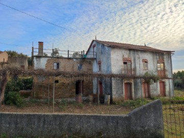 Maison 3 Chambres à Alvares