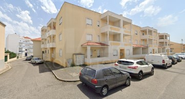 Apartment 2 Bedrooms in Bombarral e Vale Covo