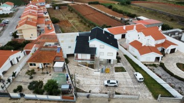 Maison 11 Chambres à Atouguia da Baleia