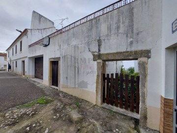 Moradia 3 Quartos em Abrunheira, Verride e Vila Nova da Barca