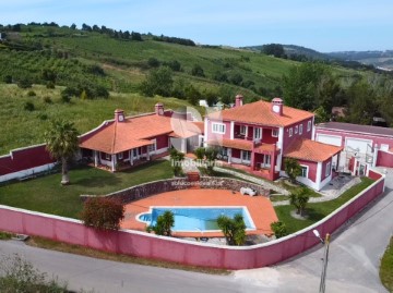 House 5 Bedrooms in Painho e Figueiros