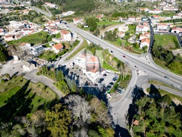 Loja em Cernache