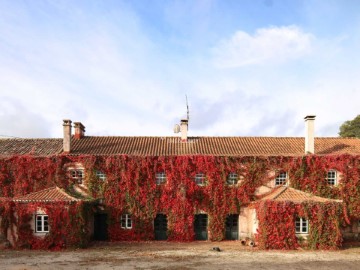 Country homes in Maxial e Monte Redondo