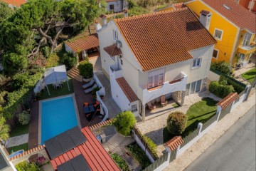 Maison 6 Chambres à Charneca de Caparica e Sobreda