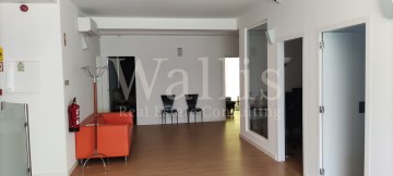W4475A - Shop with 350 m2 for rent in Avenidas nov